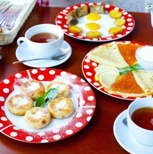 Leleka Hostel Esbly Экстерьер фото
